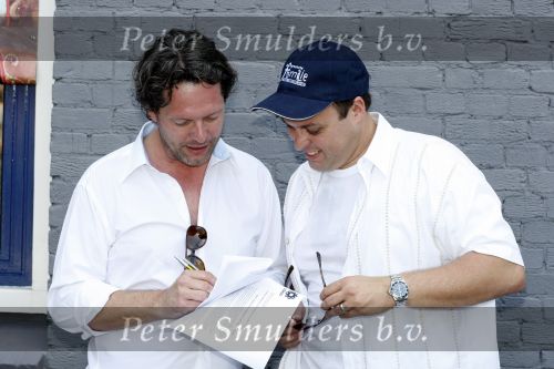 Hilversum 30 juni 2009
Feestje bij de Tros ivm record aantal leden van ruim 450.000. Guido den Aantrekker met Frans Bauer
Peter Smuldrs bv
