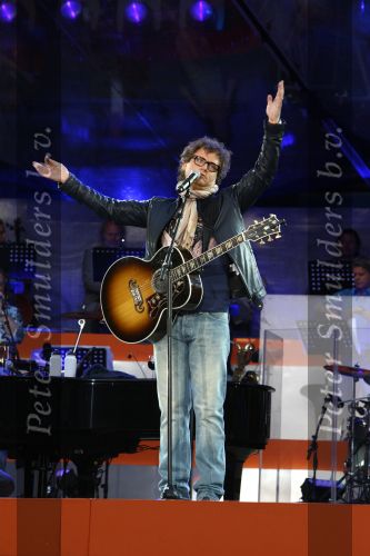 Eindhoven, 14 Juni 2009 3e Concert van Guus Meeuwis in het PSV stadion
Uitgenodigd door Autolichtstad BV
Als gast artiest Marco Borsato en de groep Jewelste
Foto Peter Smulders BV