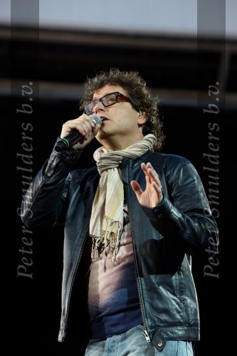 Eindhoven, 14 Juni 2009 3e Concert van Guus Meeuwis in het PSV stadion
Uitgenodigd door Autolichtstad BV
Als gast artiest Marco Borsato en de groep Jewelste
Foto Peter Smulders BV