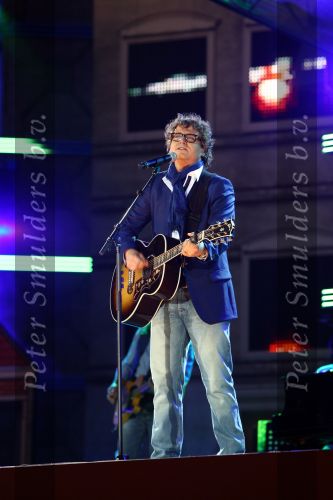Eindhoven, 14 Juni 2009 3e Concert van Guus Meeuwis in het PSV stadion
Uitgenodigd door Autolichtstad BV
Als gast artiest Marco Borsato en de groep Jewelste
Foto Peter Smulders BV
