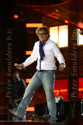 Eindhoven, 14 Juni 2009 3e Concert van Guus Meeuwis in het PSV stadion
Uitgenodigd door Autolichtstad BV
Als gast artiest Marco Borsato en de groep Jewelste
Foto Peter Smulders BV