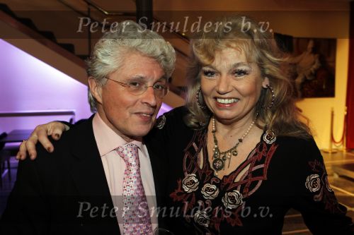 Amsterdam 19 januari 2010
Perspresentatie omdat ik zoveel van je hou met Carry Tefsen Henk Poort Hanny Vree Bob Fosko Danny Nooy Robbert Besselaar. Jacques d Ancona presenteert het geheel in carre.
Peter Smulders bv