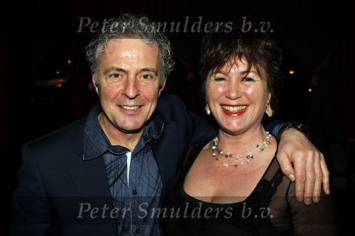 Haarlem 8 maart 2010
Premiere als de dood in de stadsschouwburg van haarlem. Huub en Resie Stapel
Peter Smulders bv