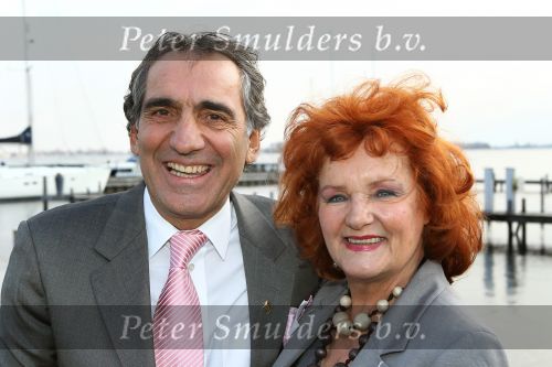 Oud Loosdrecht, 11 Maart 2010
Receptie t.g.v. 50 jaar artiest zijn van Anneke Gronloh
Imca Marina met Aristakis
Foto Peter Smulders BV