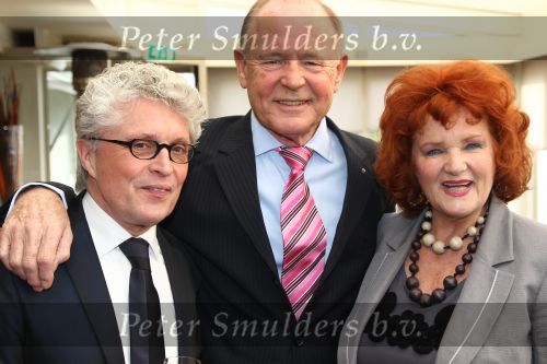 Oud Loosdrecht, 11 Maart 2010
Receptie t.g.v. 50 jaar artiest zijn van Anneke Gronloh
Imca Marina met Jacques D\'Ancona en Jan Jochems
Foto Peter Smulders BV