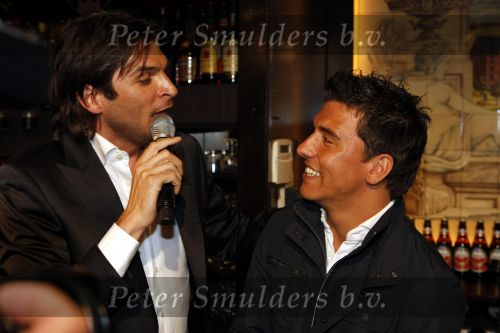 Amsterdam 3 juni 2009
Pers presentatie heren van amstel live. Xander de Buisonje gaat het presenteren. Jan Smit 
Peter Smulders bv