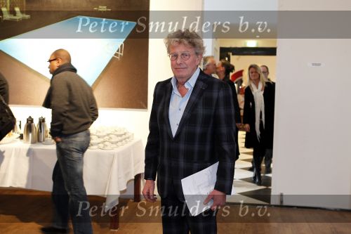 Naarden Vesting 11 maart 2010
Jan des Bouvrie geeft bij het arsenaal een persconferentie inzake zijn arrestatie door de politie.
Peter Smulders bv
