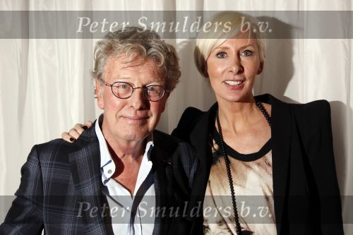 Naarden Vesting 11 maart 2010
Jan des Bouvrie geeft bij het arsenaal een persconferentie inzake zijn arrestatie door de politie. Monique des Bouvrie
Peter Smulders bv