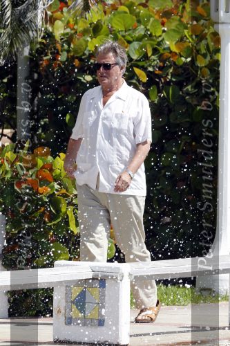 Curacao 3 januari 2010
Jeroen Krabbe bij Avila beach op curacao.
Peter Smulders bv