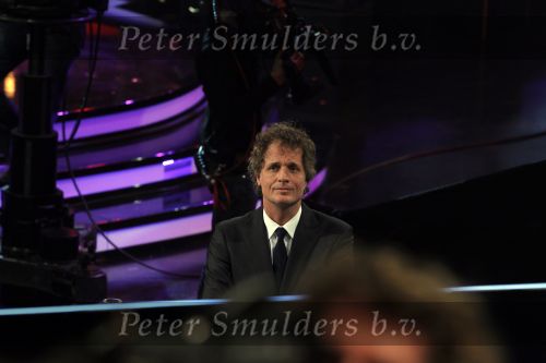 Hilversum 21 januari 2010
Rtl SBS en de NOS hebben samen een tv programma en aktie in elkaar gedraaid om zoveel mogelijk geld op te halen voor giro 55 ten bate van Haiti. Jeroen Pauw
Peter Smulders bv