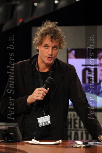 Hilversum 21 januari 2010
Rtl SBS en de NOS hebben samen een tv programma en aktie in elkaar gedraaid om zoveel mogelijk geld op te halen voor giro 55 ten bate van Haiti. Jeroen Pauw
Peter Smulders bv