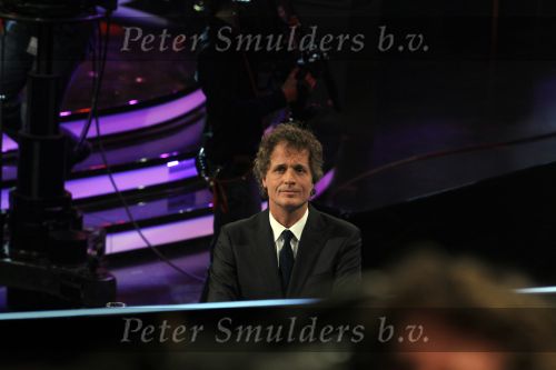 Hilversum 21 januari 2010
Rtl SBS en de NOS hebben samen een tv programma en aktie in elkaar gedraaid om zoveel mogelijk geld op te halen voor giro 55 ten bate van Haiti.
Peter Smulders bv