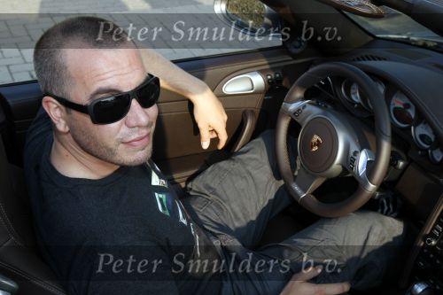 Heteren 29 juni 2009
Opening winkel bij porsche centrum Geldrland met div bn ers waaronder
Koert Jan de Bruijn Anouk Smulders Tom Sebastian  en Jeroen v Koningsbrugge.
Eigenaar van Porsche centrum is Mark Wegh.
Peter Smulders bv