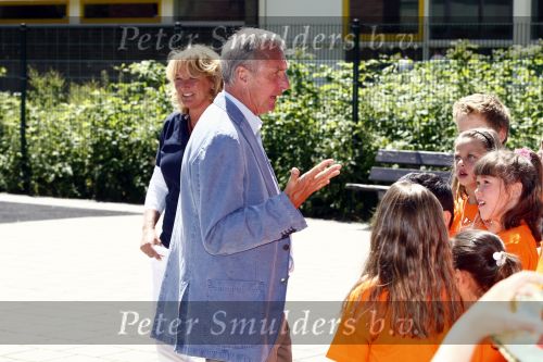 Den Haag 2 juni 2009
Prinses Maxima en Johan Cruijff openen cruijff voetbalveld in Den Haag.
Peter Smulders bv