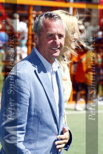 Den Haag 2 juni 2009
Prinses Maxima en Johan Cruijff openen cruijff voetbalveld in Den Haag.
Peter Smulders bv