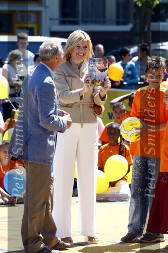 Den Haag 2 juni 2009
Prinses Maxima en Johan Cruijff openen cruijff voetbalveld in Den Haag.
Peter Smulders bv
