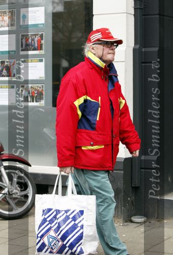 Amsterdam 13 februari 2010
John v d Rest doet boodschappen.
Peter Smulders bv