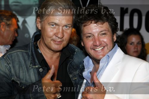 Amsterdam 13 juni 2009
De Toppers in concert in de arena met Rene Froger Gordon en Jeroen v d Boom. Johnny Logan en Rene Froger
Peter Smulders bv