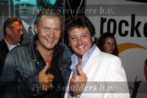 Amsterdam 13 juni 2009
De Toppers in concert in de arena met Rene Froger Gordon en Jeroen v d Boom. Johnny Logan en Rene Froger
Peter Smulders bv