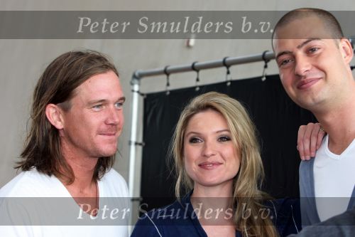 Amsterdam, 9 Juli 2009 SBS Presentatie Najaar 2009/2010
in het Muziekcentrum te Amsterdam
Johnny de Mol met Lange Frans en Laura Verster
Foto Peter Smulders BV
