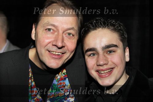 Hilversum, 3 Maart 2010 Uitreiking Gouden Harpen in Studio 22
Jordy v Loon met zijn manager Jan Zwarteveen
Foto Peter Smulders BV