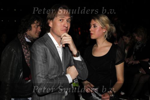 Amsterdam 30 januari 2010
Modeshow suptertrash tijdens amsterdam fashion week. Jort kelder met PA
Peter Smulders bv