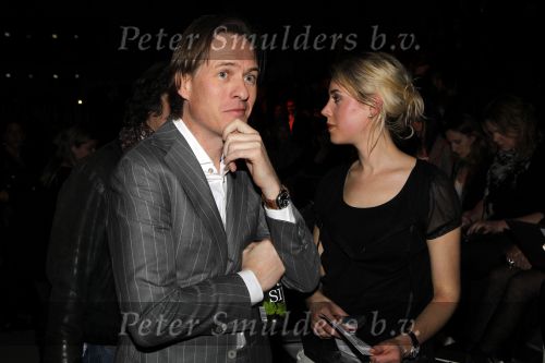 Amsterdam 30 januari 2010
Modeshow suptertrash tijdens amsterdam fashion week. Jort kelder met PA
Peter Smulders bv