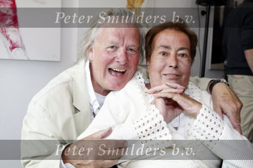 Amsterdam 25 juni 2009
Opening galerie van Josine v Dalsum. Josine kwam in rolstoel en was erg emotioneel. Haar man John v d Rest deed het woord.
Peter Smulders bv