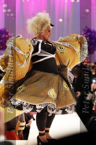 Amsterdam 6 maart 2010
Modeshow voor amnesty international bij de westergasfabriek. Karin Bloemen
Peter Smulders bv