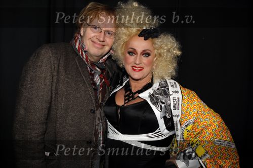 Amsterdam 6 maart 2010
Modeshow voor amnesty international bij de westergasfabriek. Karin Bloemen
Peter Smulders bv