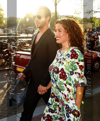 Amsterdam 6 augustus 2009
Premiere circus Stiletto in Carre. Katja Schuurman met haar man Thijs Romer
Peter Smulders bv