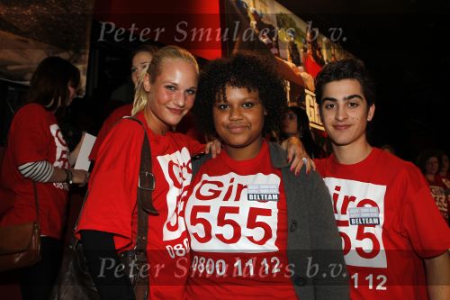 Hilversum 21 januari 2010
Rtl SBS en de NOS hebben samen een tv programma en aktie in elkaar gedraaid om zoveel mogelijk geld op te halen voor giro 55 ten bate van Haiti. Spangas acteurs oa Kimberly Klaver
Peter Smulders bv