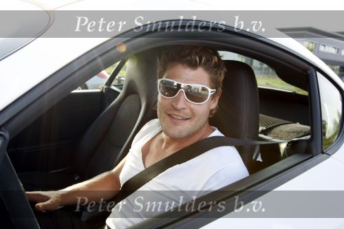 Heteren 29 juni 2009
Opening winkel bij porsche centrum Geldrland met div bn ers waaronder
Koert Jan de Bruijn Anouk Smulders Tom Sebastian  en Jeroen v Koningsbrugge.
Eigenaar van Porsche centrum is Mark Wegh.
Peter Smulders bv