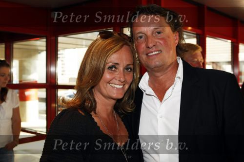Amsterdam 13 juni 2009
De Toppers in concert in de arena met Rene Froger Gordon en Jeroen v d Boom. Laura Ruiters met vriend
Peter Smulders bv