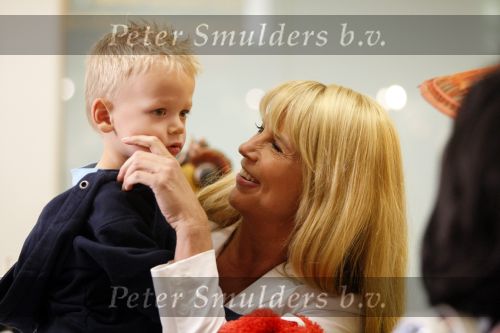Schiphol 19 juni 2009
Opnames Gooische vrouwen op schiphol met Linda de Mol en Peter Paul Muller.
Peter Smulders bv