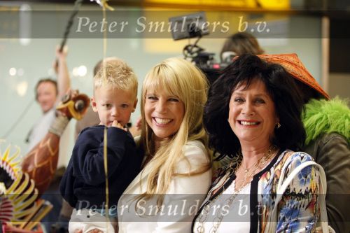Schiphol 19 juni 2009
Opnames Gooische vrouwen op schiphol met Linda de Mol en Peter Paul Muller.
Peter Smulders bv