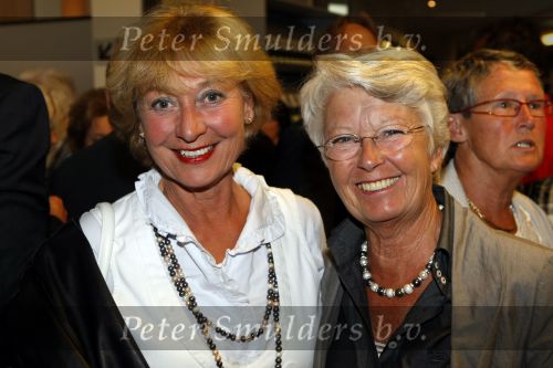 Lommel 7 juni 2009
Marie Cecile Moerdijk viert haar 80e verjaardag in schouwburg van Lommel. Lisette Hordijk
Peter Smulders bv