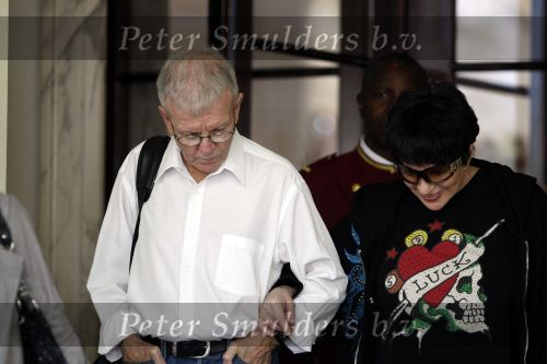 Amsterdam 24 juni 2009
Liza Minelli verlaat het amstel hltel in amsterdam.
Peter Smulders bv