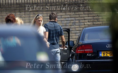 Volendam 2 juli 2009
Jan Smit met audi a8 op stap in Volendam. Jan met Liza Plat
Peter Smulders bv