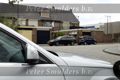 Volendam 5 juni 2009
Liza Plat de vermeende nieuwe vriendin van Jan Smit woont in het huis van haar ouders . Wim Vischer haar ex is op bzoek om hun zoontje op te halen.
Peter Smulders bv