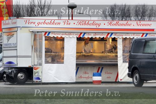 Zaandam, 22 Februari 2010
Liza Plat, vriendin van Jan Smit in en rondom de Viskar samen met waarschijnlijk haar zus.
Peter Smulders