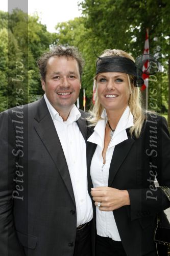 Breukelen 17 juni 2009
Haringparty op Neijenrode. Marc en janneke Brouwers met Cor v Zadelhoff
Peter Smulders bv