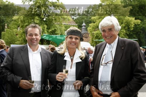 Breukelen 17 juni 2009
Haringparty op Neijenrode. Marc en janneke Brouwers met Cor v Zadelhoff
Peter Smulders bv
