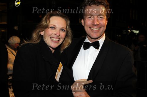 Amsterdam 8 maart 2010
Premiere Zwart Water in tuschinski. Marcel Beerthuizen met vrouw
Peter Smulders bv