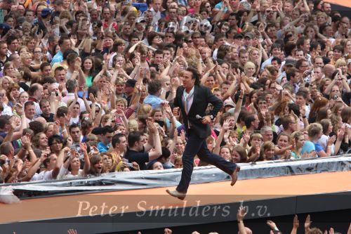 Eindhoven, 14 Juni 2009 3e Concert van Guus Meeuwis in het PSV stadion
Uitgenodigd door Autolichtstad BV
Met een gastoptreden van Marco Borsato 
Foto Peter Smulders BV