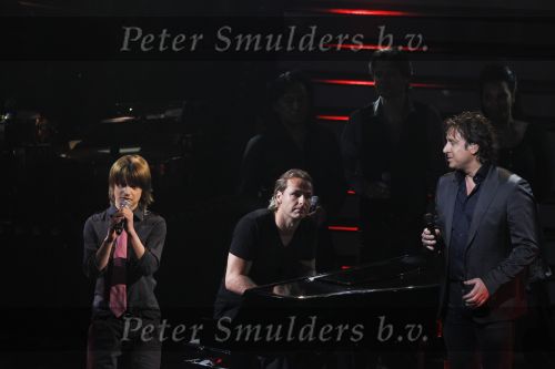 Hilversum 21 januari 2010
Rtl SBS en de NOS hebben samen een tv programma en aktie in elkaar gedraaid om zoveel mogelijk geld op te halen voor giro 55 ten bate van Haiti. Marco Borsato John Ewbank en Ralph
Peter Smulders bv
