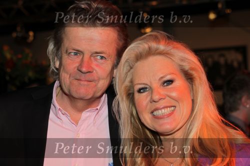 Hilversum, 3 Maart 2010 Uitreiking Gouden Harpen in Studio 22
Marga Scheide met partner
Foto Peter Smulders BV