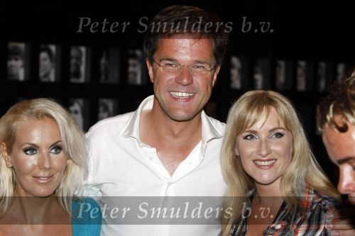 Amsterdam 13 juni 2009
De Toppers in concert in de arena met Rene Froger Gordon en Jeroen v d Boom. Mark Rutte met Mandy Huydts
Peter Smulders bv