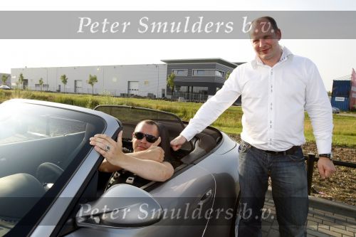 Heteren 29 juni 2009
Opening winkel bij porsche centrum Geldrland met div bn ers waaronder
Koert Jan de Bruijn Anouk Smulders Tom Sebastian  en Jeroen v Koningsbrugge.
Eigenaar van Porsche centrum is Mark Wegh.
Peter Smulders bv