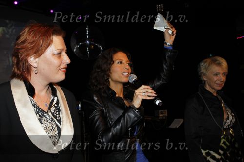 Uitgeest 18 januari 2010
Nieuwjaars feest van Henk Geels in Bobs Party saloon. Maureen du Toit
Peter Smulders bv